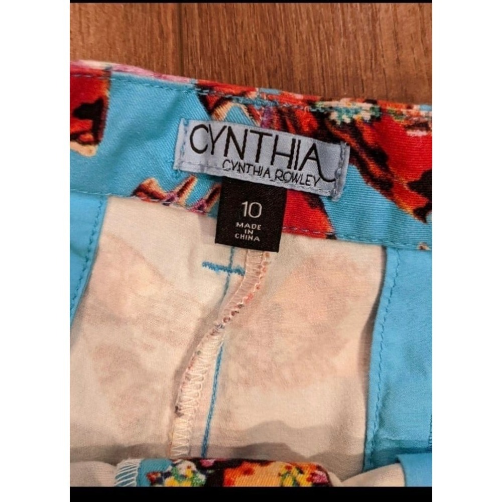 Cynthia Rowley butterfly pattern shorts - Picture 2 of 3